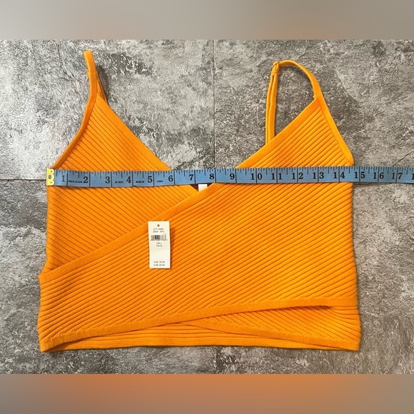 NWT Aerie Bright Orange Crop-Size: Large - Picture 5 of 6